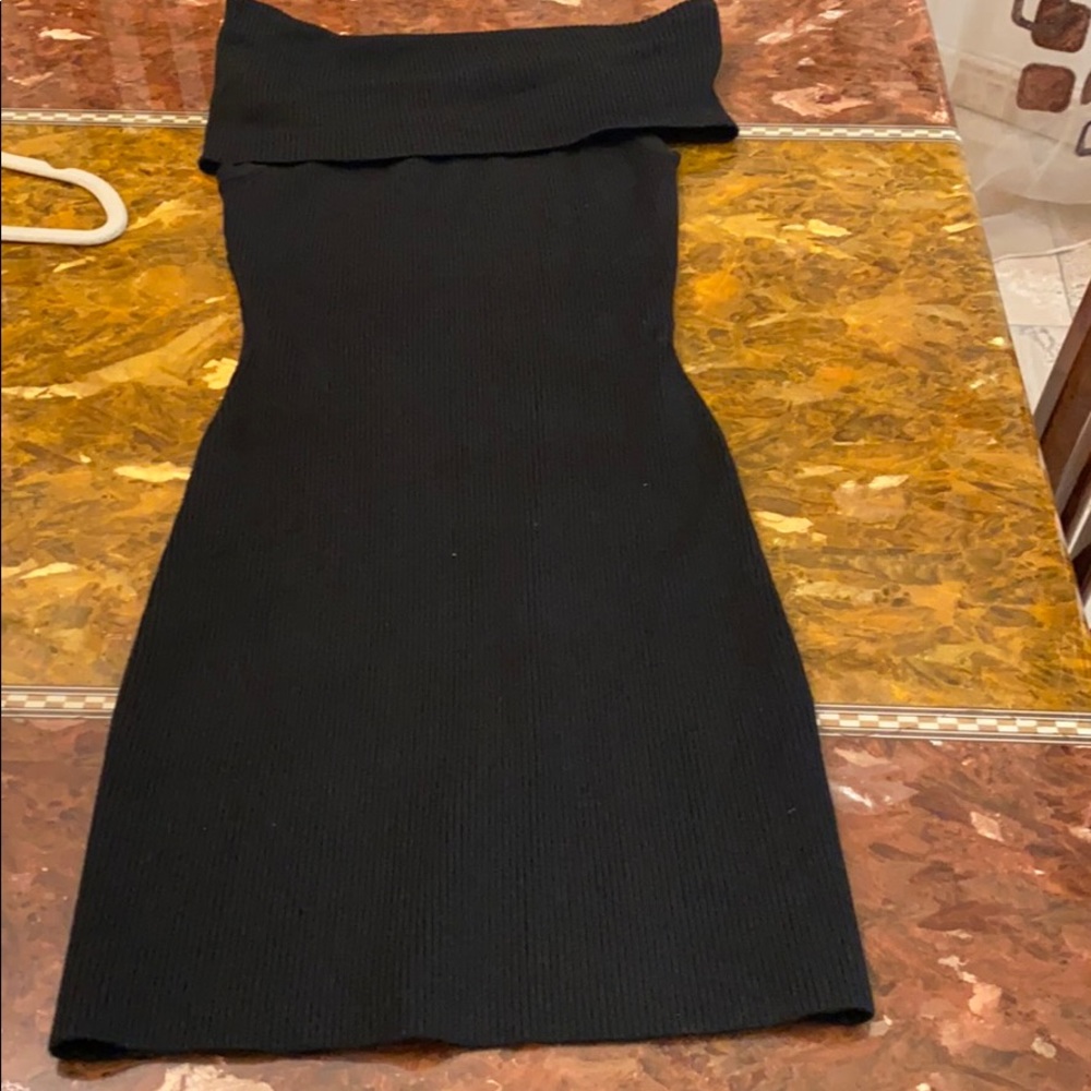 Dress - Picture 3 of 7